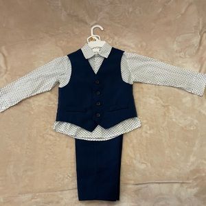 NWOT 3T Toddler Van Heusen Vest, Poplin Shirt, and Pants set